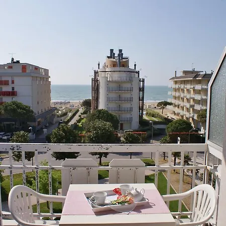 Apartment Marcello-piazza Torino-lido Di *