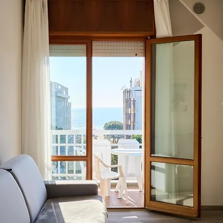 Appartamento Marcello-piazza Torino-lido Di