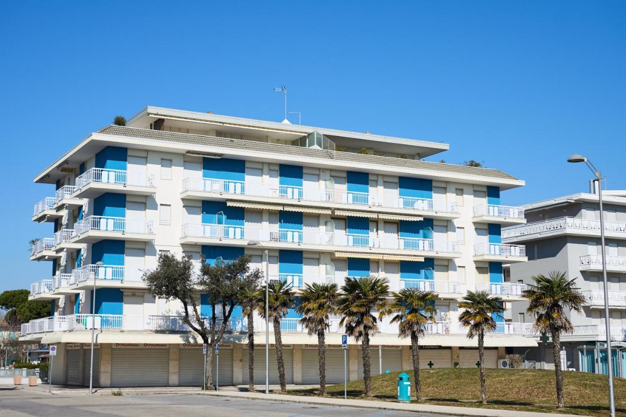 Marcello-piazza Torino-lido Di Apartment