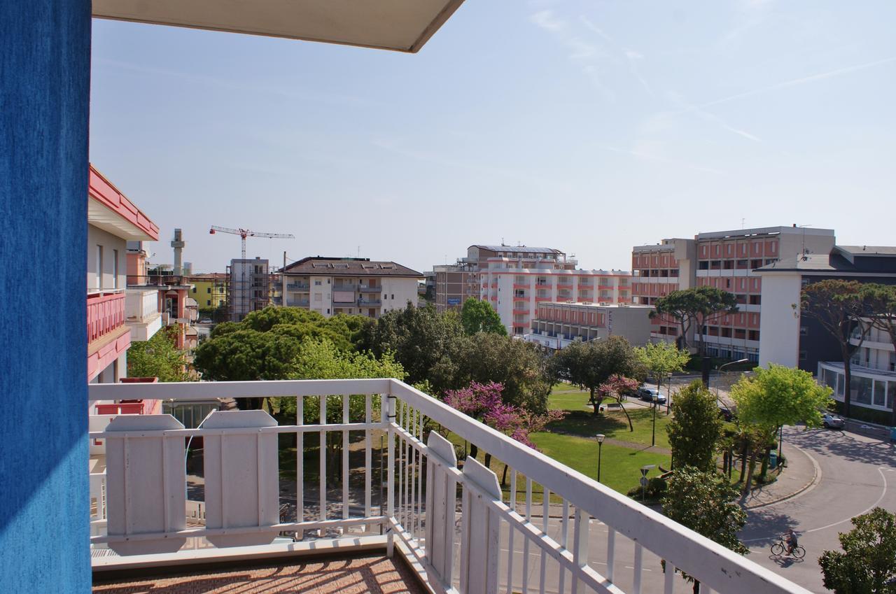 Marcello-piazza Torino-lido Di