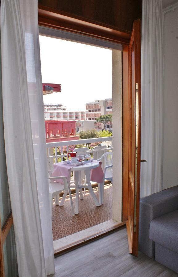 Apartment Marcello-piazza Torino-lido Di *