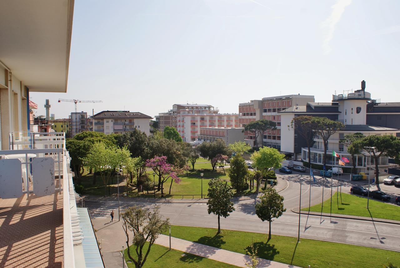Marcello-piazza Torino-lido Di