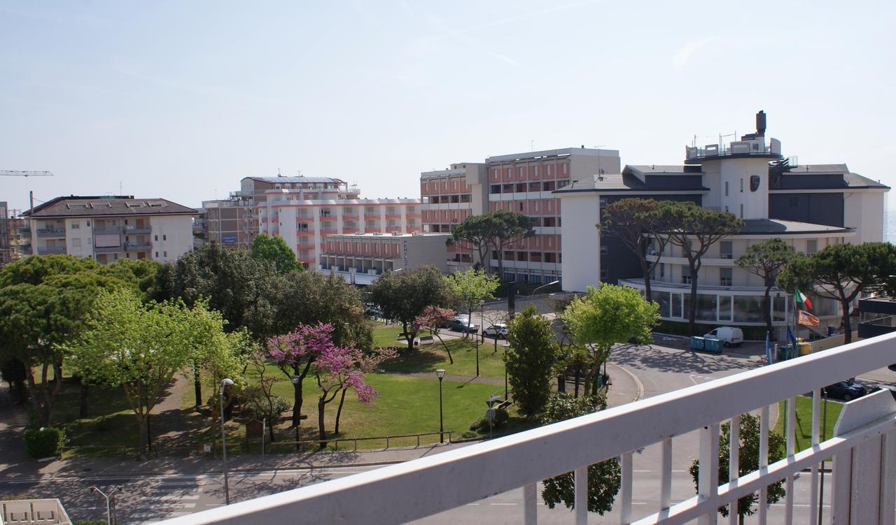 Marcello-piazza Torino-lido Di