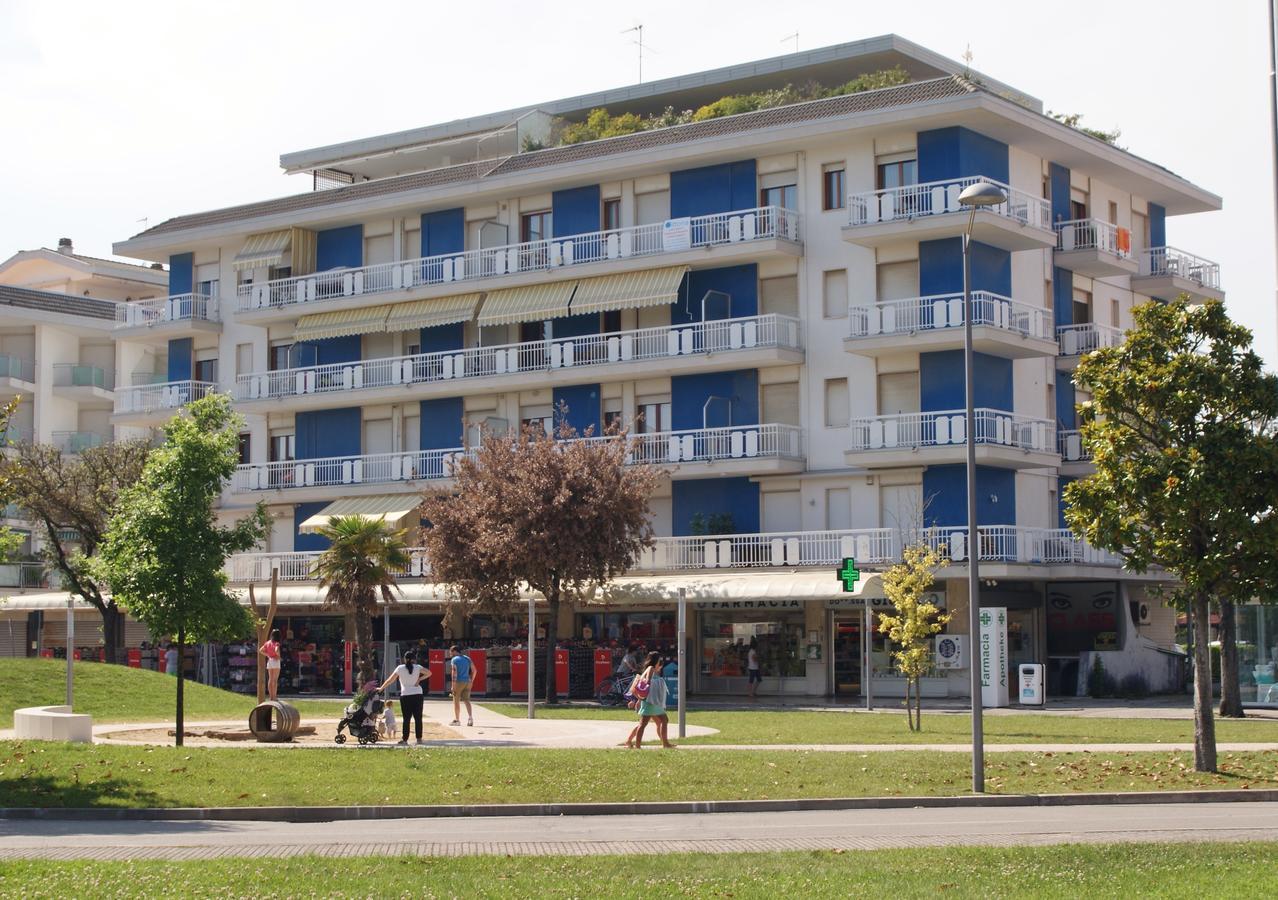 Marcello-piazza Torino-lido Di *